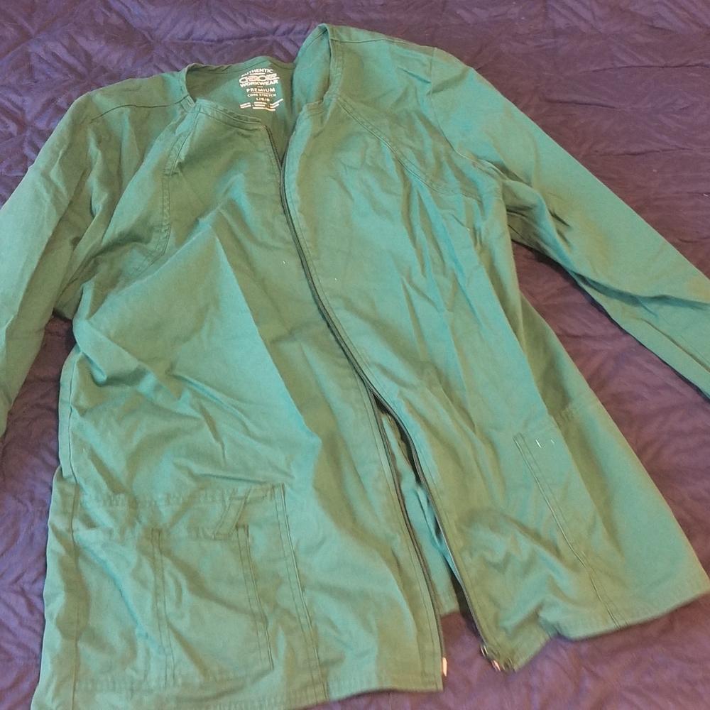 Cherokee Premium zip front scrub jacket